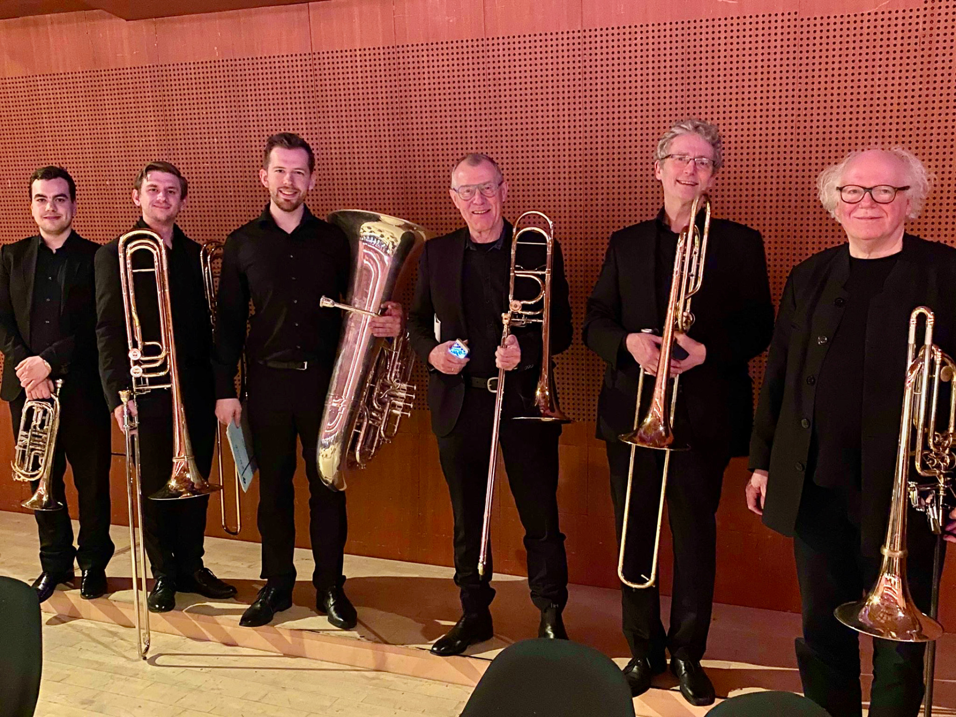 Marek Stolarczyk, bass trumpet - Jakob Sandberg, contrabass trombone - Jonathan Borksand Hanke, bass tuba - Keld Jørgensen, trombone - Rolf Sandmark, trombone - Mogens Andresen, bass trombone