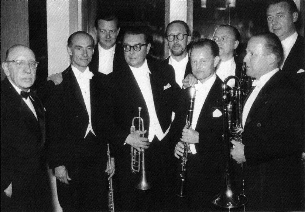 Igor Stravinskij, Erik Thomsen, Aage Bredahl, John Søderberg, Kjell Roikjer, Palle Nehammer, Georg Wilkenschildt, Palmer Traulsen, Kurt Pedersen